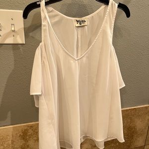 Show Me Your Mumu Cold Shoulder Top Small Used